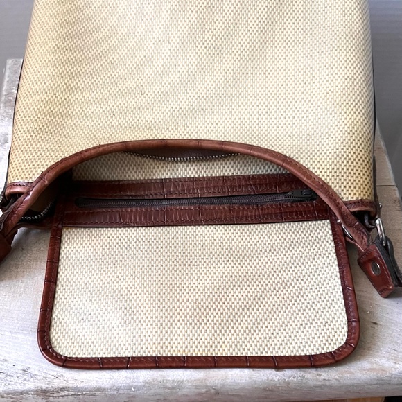 Dooney and Bourke Vintage Hobo Coated Canvas Bag Good Condition - Picture 8 of 12